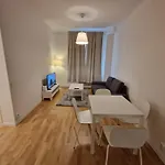Home Inn Skpg49